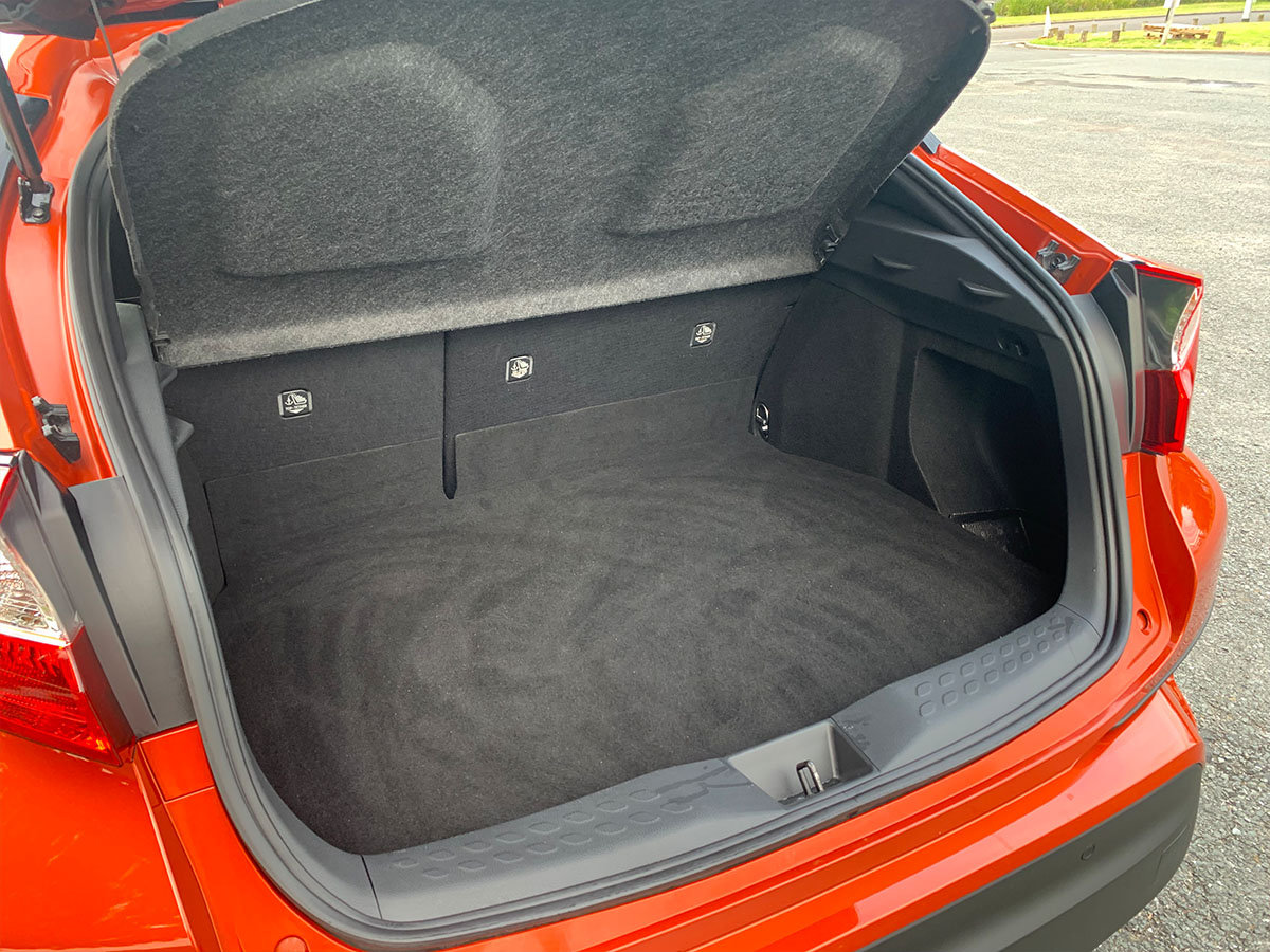 2020 Toyota C-HR 1.8L Hybrid