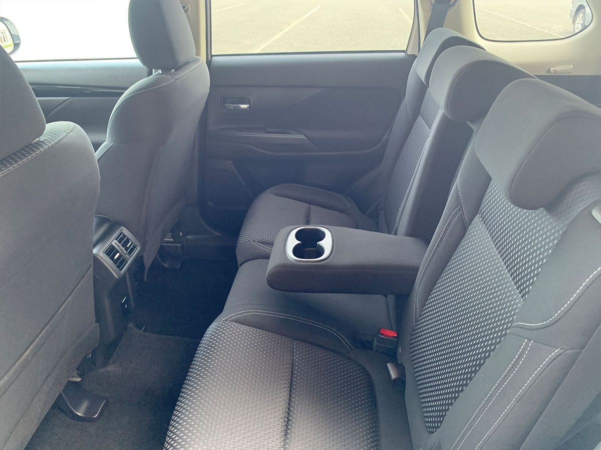 2021 Mitsubishi Outlander LS 2.4L Petrol 7 Seater Automatic