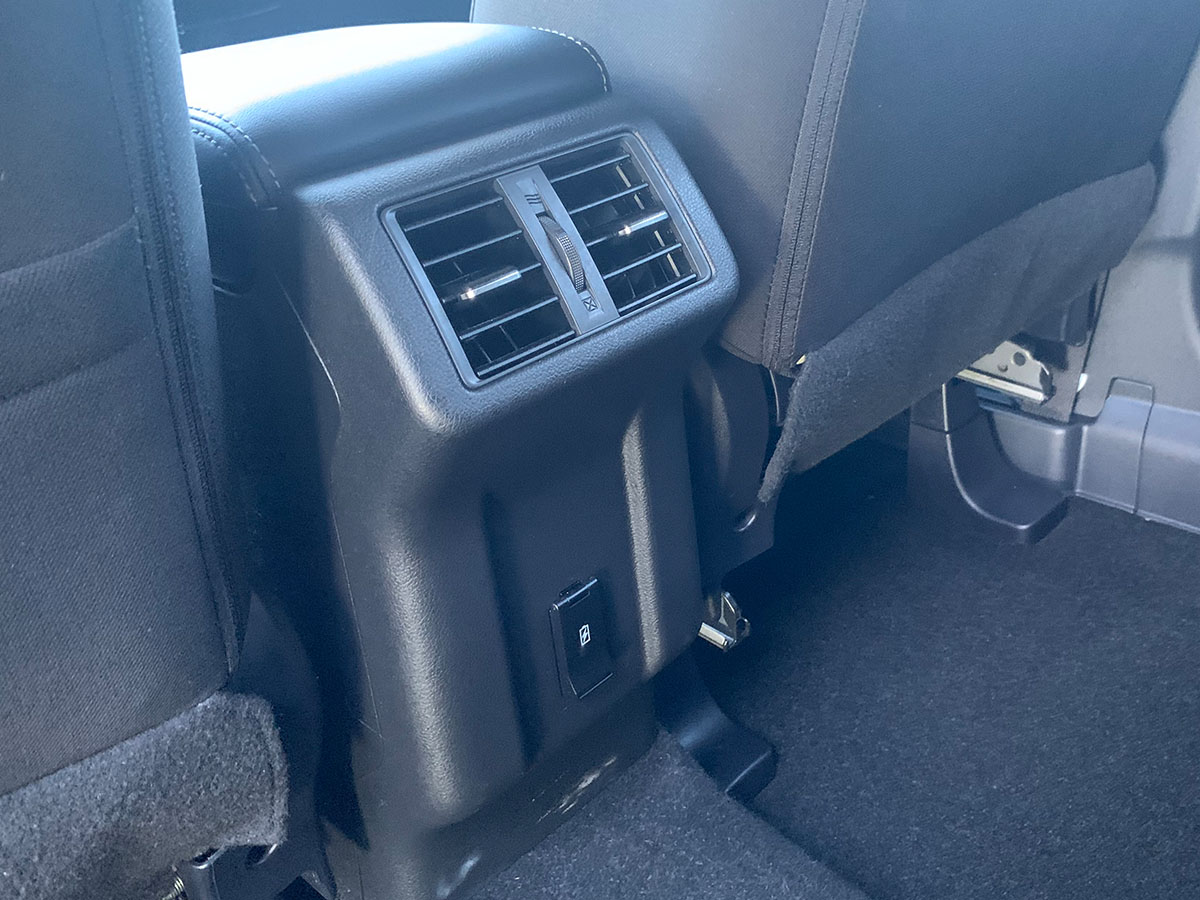 2021 Mitsubishi Outlander LS 2.4L Petrol 7 Seater Automatic