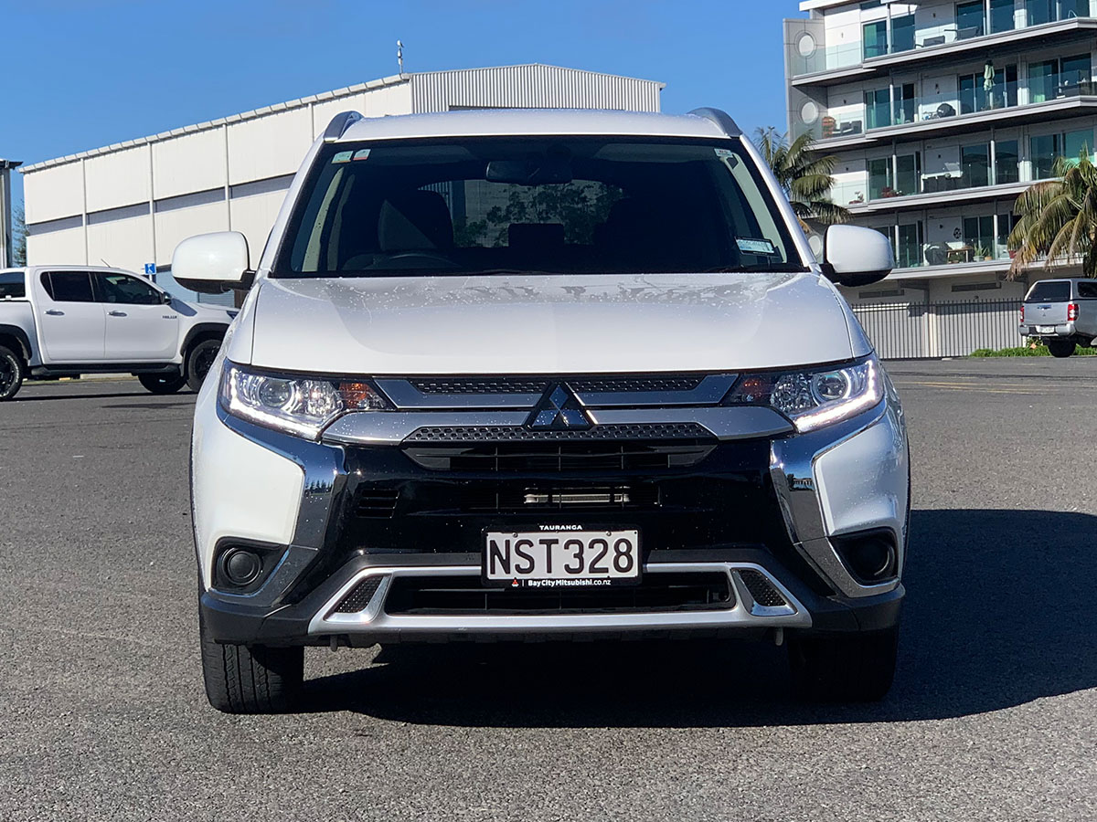 2021 Mitsubishi Outlander LS 2.4L Petrol 7 Seater Automatic