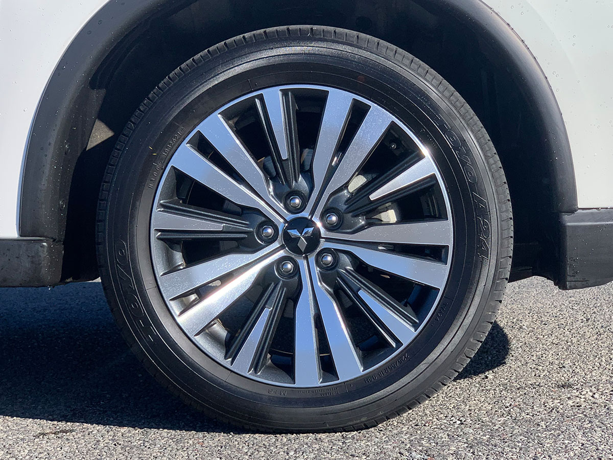 2021 Mitsubishi Outlander LS 2.4L Petrol 7 Seater Automatic