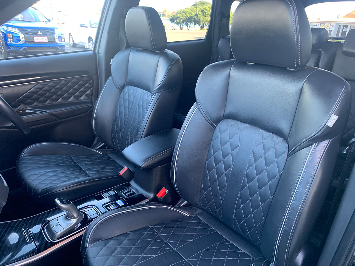 2021 Mitsubishi Outlander VRX PHEV 4WD