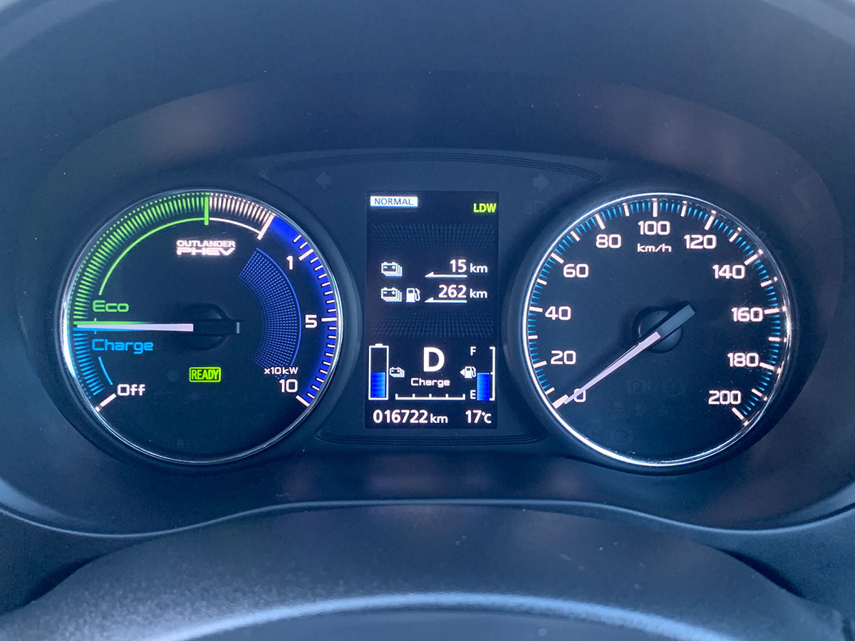 2021 Mitsubishi Outlander VRX PHEV 4WD