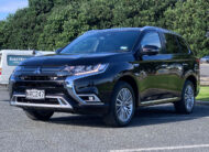 2021 Mitsubishi Outlander VRX PHEV 4WD