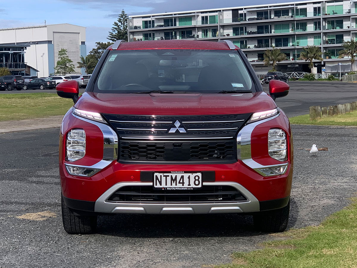 2021 Mitsubishi Outlander XLS 2WD 7 Seater 2.5L Petrol Auto