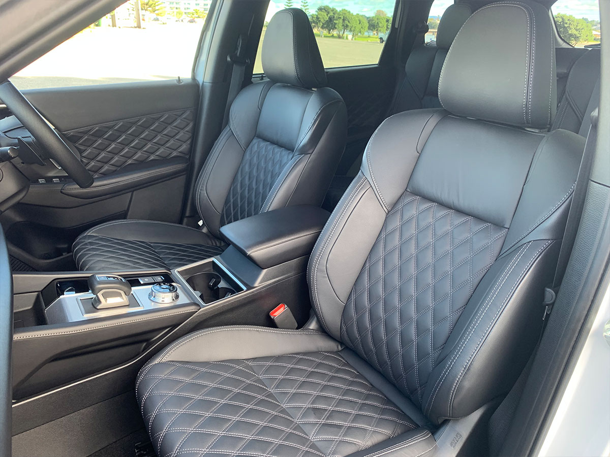 2022 Mitsubishi Outlander VRX 2WD 7 Seater 2.5L Petrol Auto