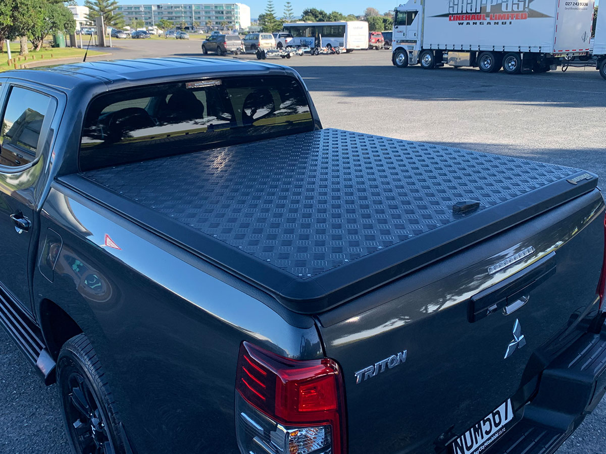 2022 Mitsubishi Triton GLSB 4WD 2.4L Diesel Turbo 6 Speed Auto