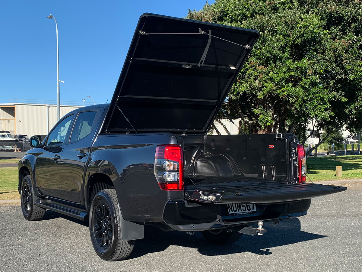 2022 Mitsubishi Triton GLSB 4WD 2.4L Diesel Turbo 6 Speed Auto