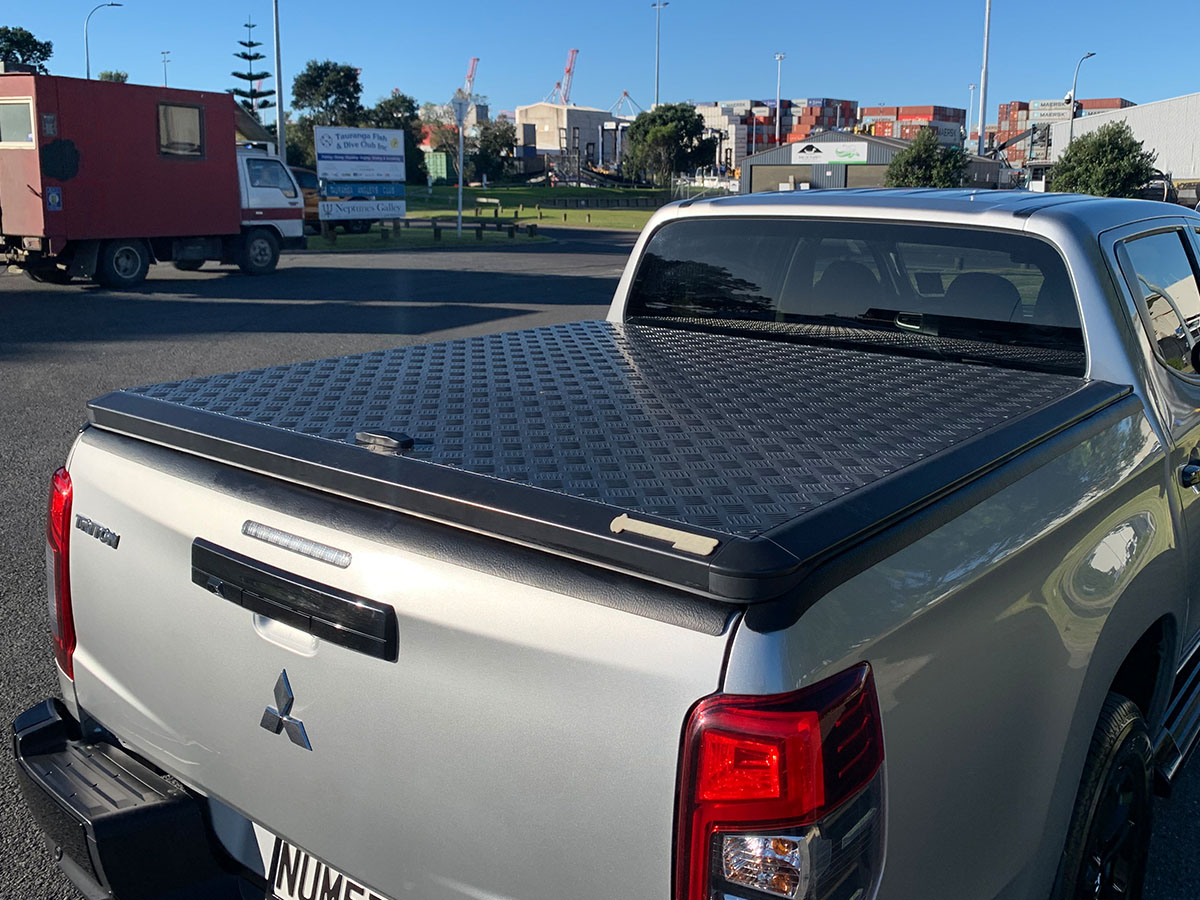 2022 Mitsubishi Triton GLSB 4WD 2.4L Diesel Turbo 6 Speed Auto