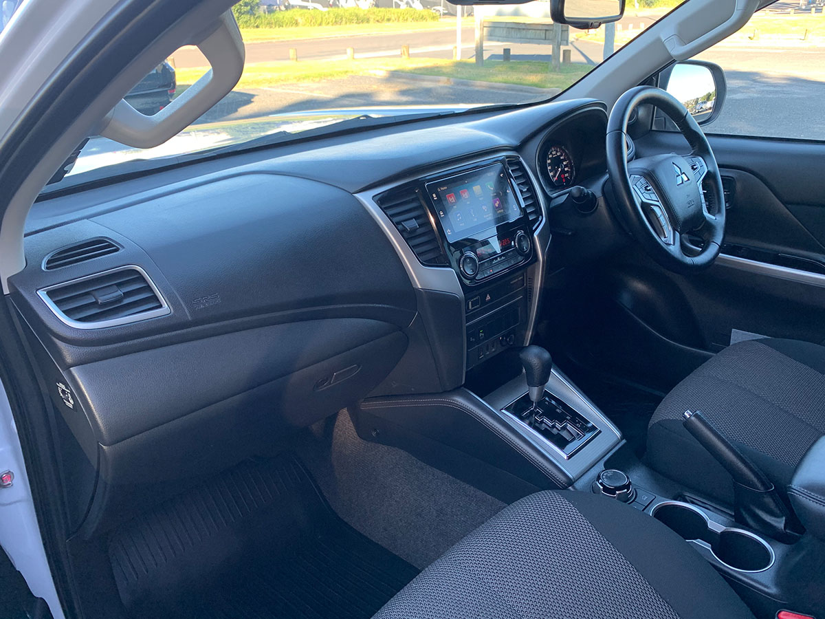 2022 Mitsubishi Triton GLSB 4WD 2.4L Diesel Turbo 6 Speed Auto