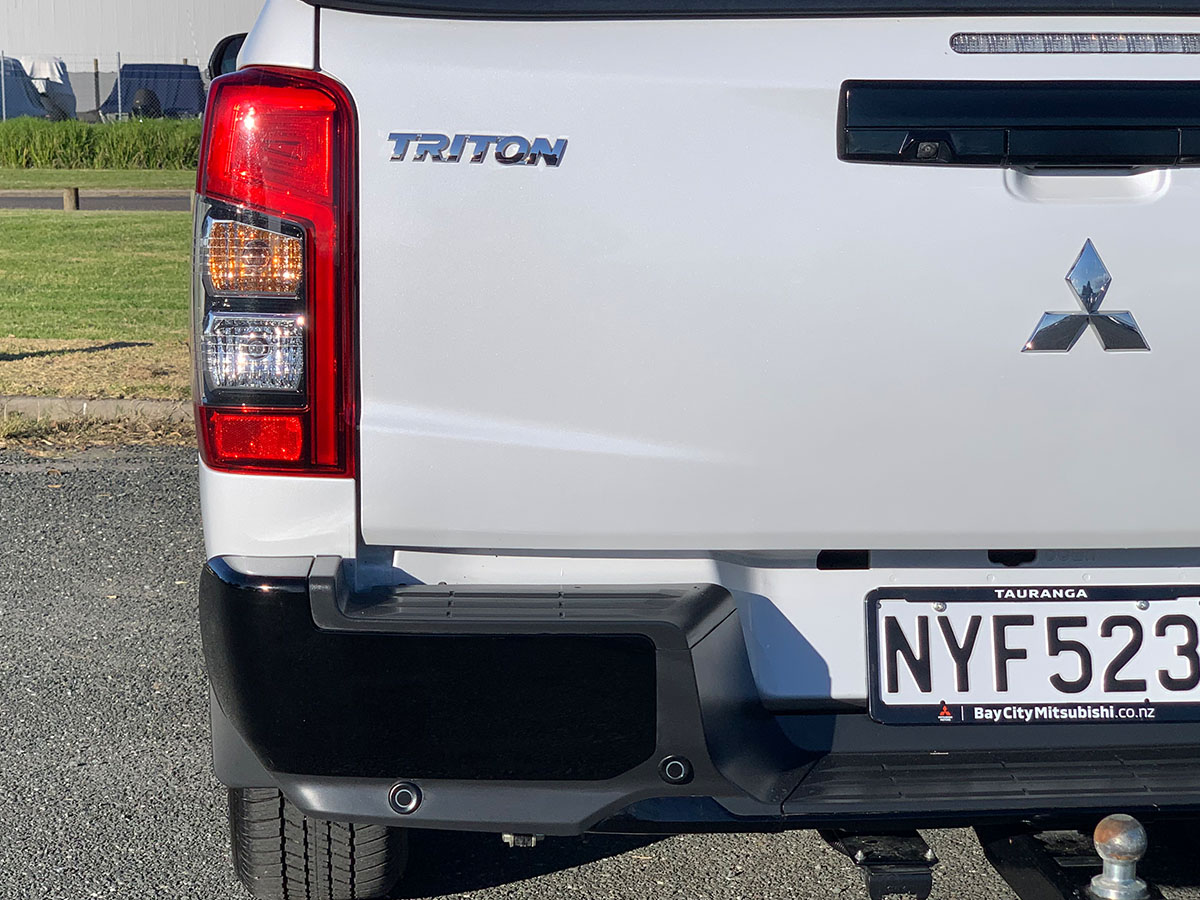 2022 Mitsubishi Triton GLSB 4WD NYF523