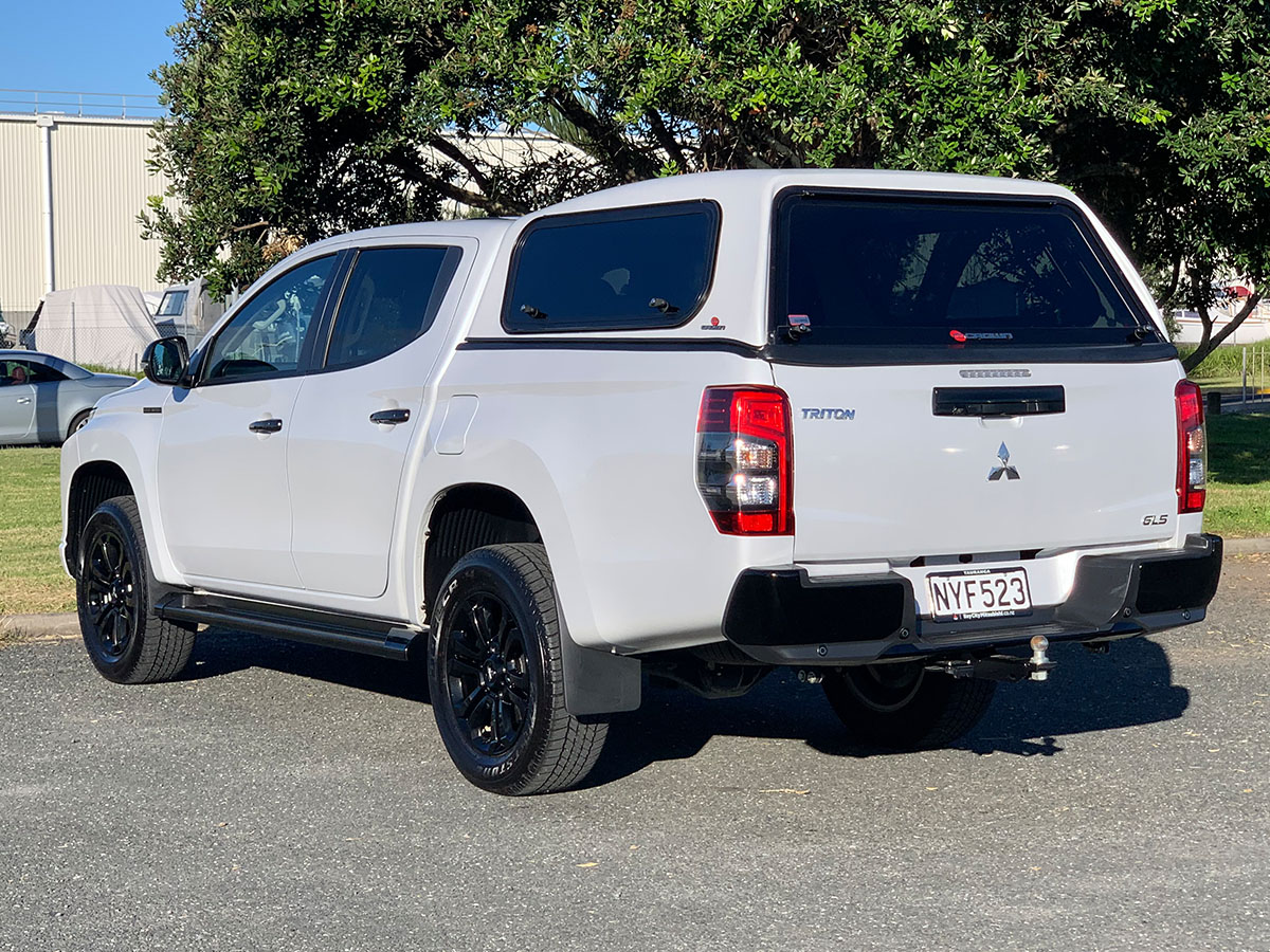 2022 Mitsubishi Triton GLSB 4WD 2.4L Diesel Turbo 6 Speed Auto