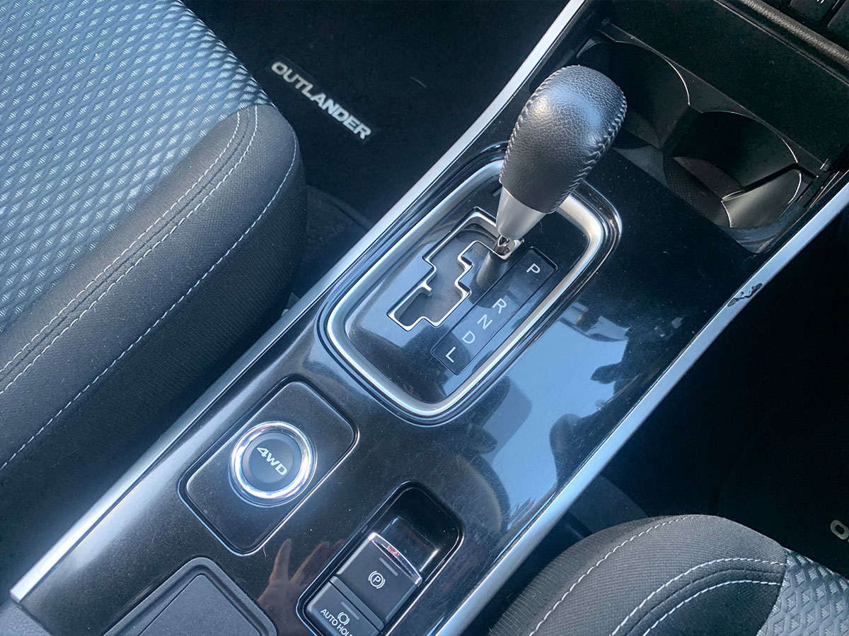2020 Mitsubishi Outlander XLS 2.4L Petrol 4WD 7 Seater