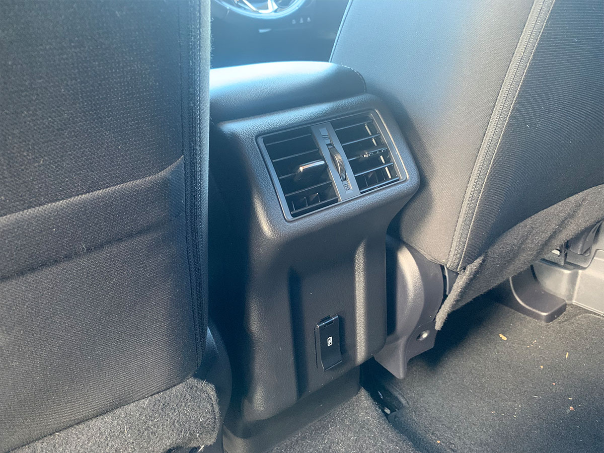 2020 Mitsubishi Outlander XLS 2.4L Petrol 4WD 7 Seater