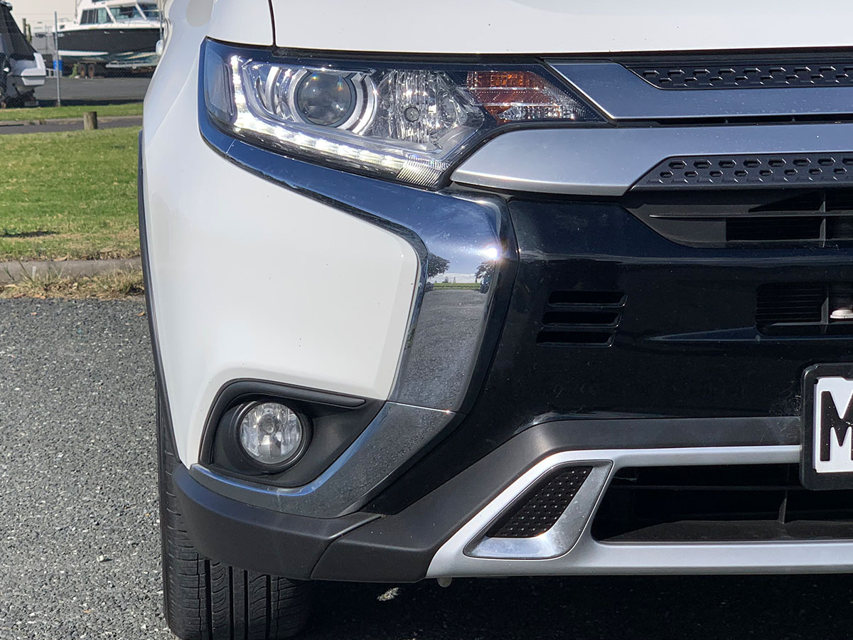 2020 Mitsubishi Outlander XLS 2.4L Petrol 4WD 7 Seater