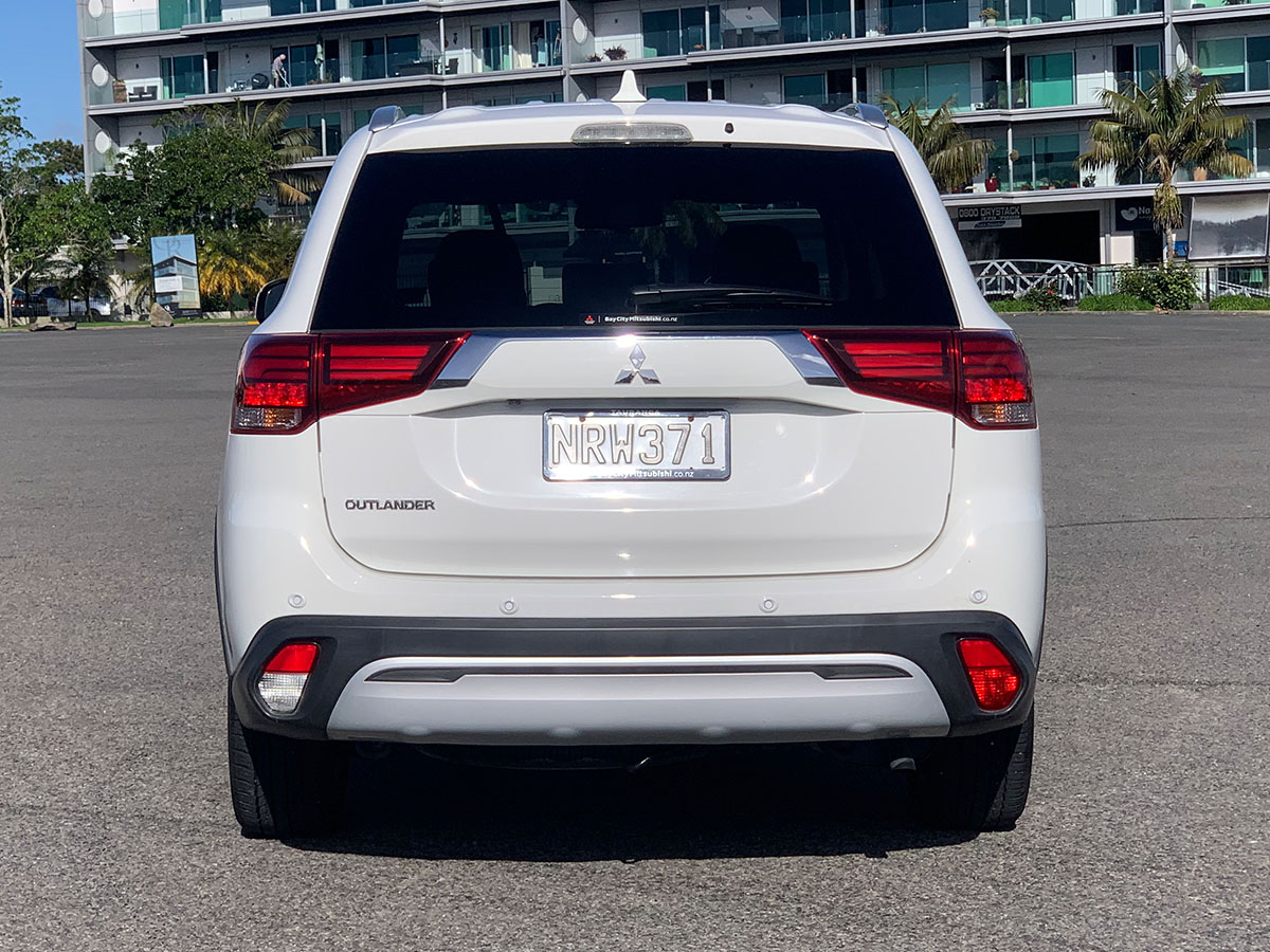 2021 Mitsubishi Outlander LS 2.4L Petrol 7 Seater Automatic