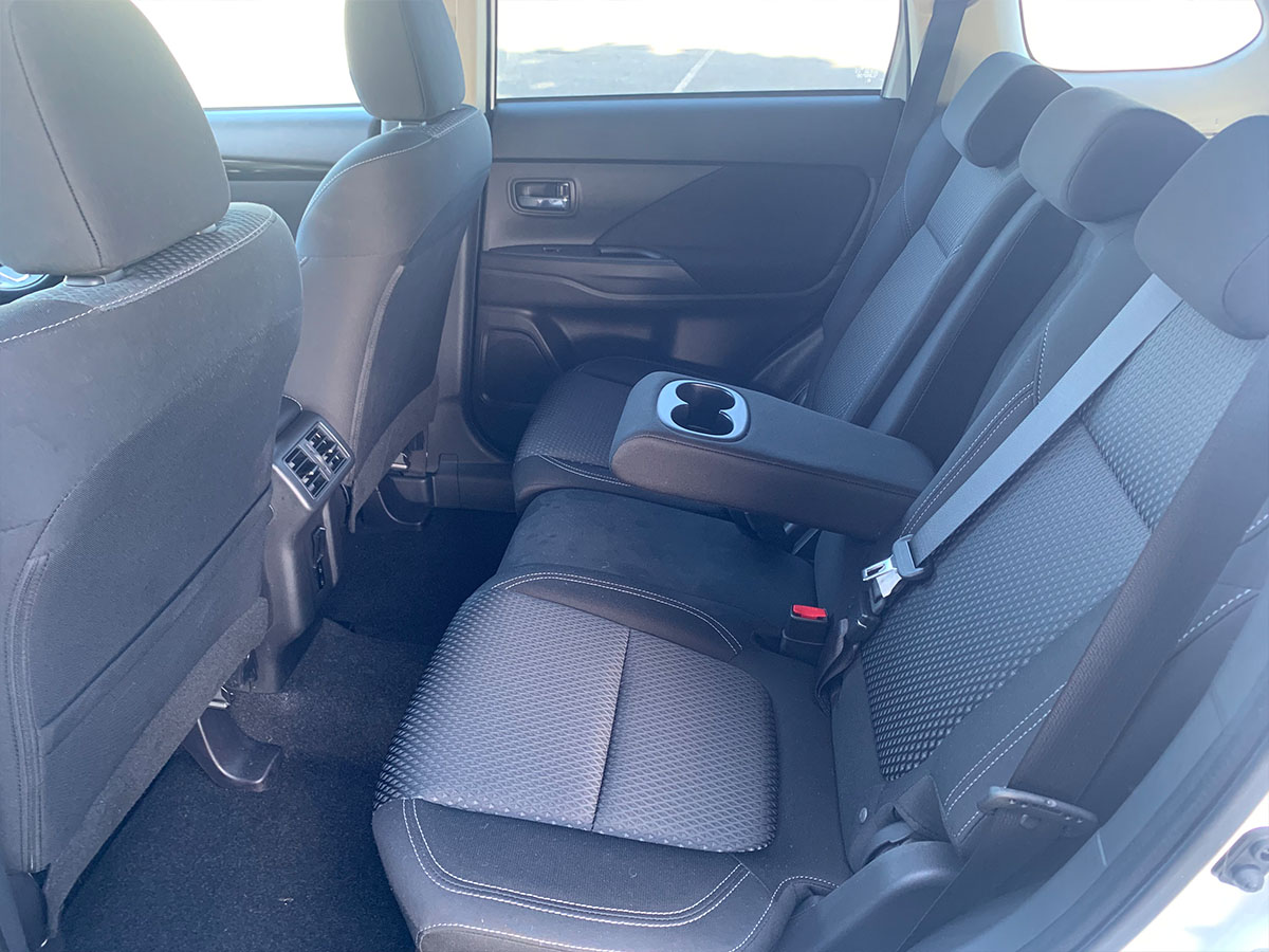 2021 Mitsubishi Outlander LS 2.4L Petrol 7 Seater Automatic