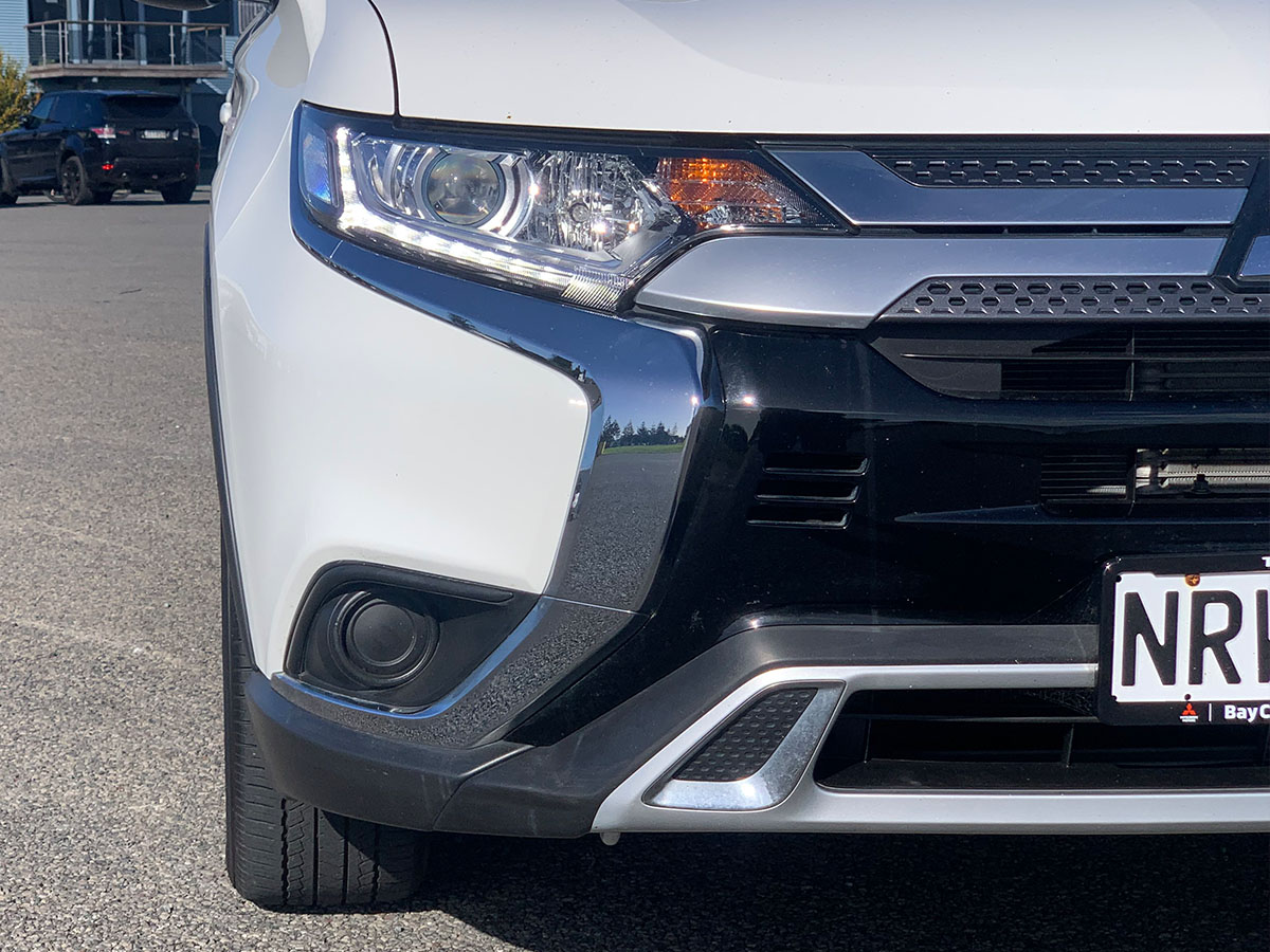 2021 Mitsubishi Outlander LS 2.4L Petrol 7 Seater Automatic