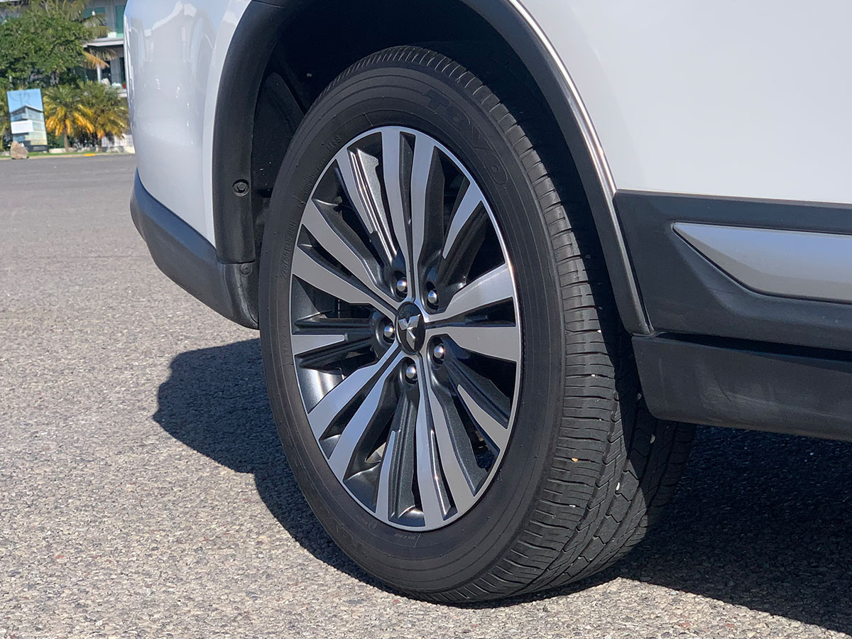 2021 Mitsubishi Outlander LS 2.4L Petrol 7 Seater Automatic