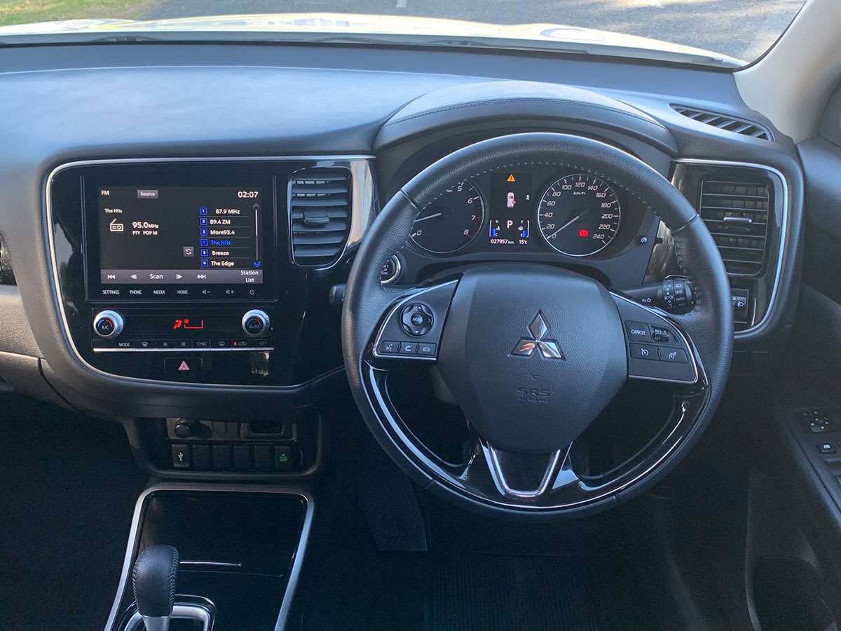 2021 Mitsubishi Outlander LS 2.4L Petrol 7 Seater Automatic