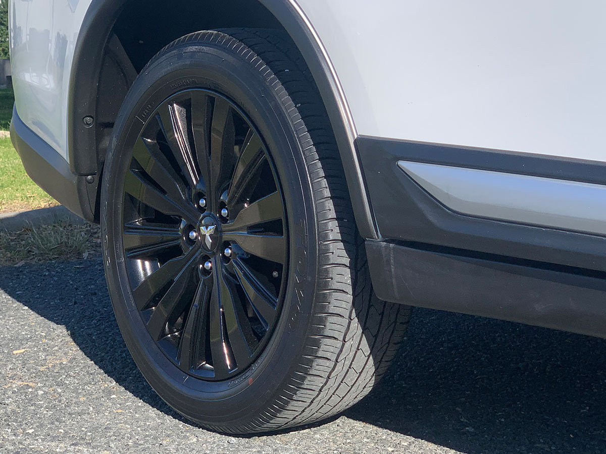 2021 Mitsubishi Outlander LS 2.4L Petrol 7 Seater Automatic