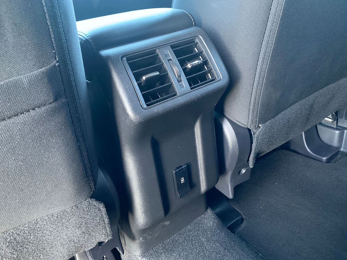 2021 Mitsubishi Outlander LS 2.4L Petrol 7 Seater Automatic