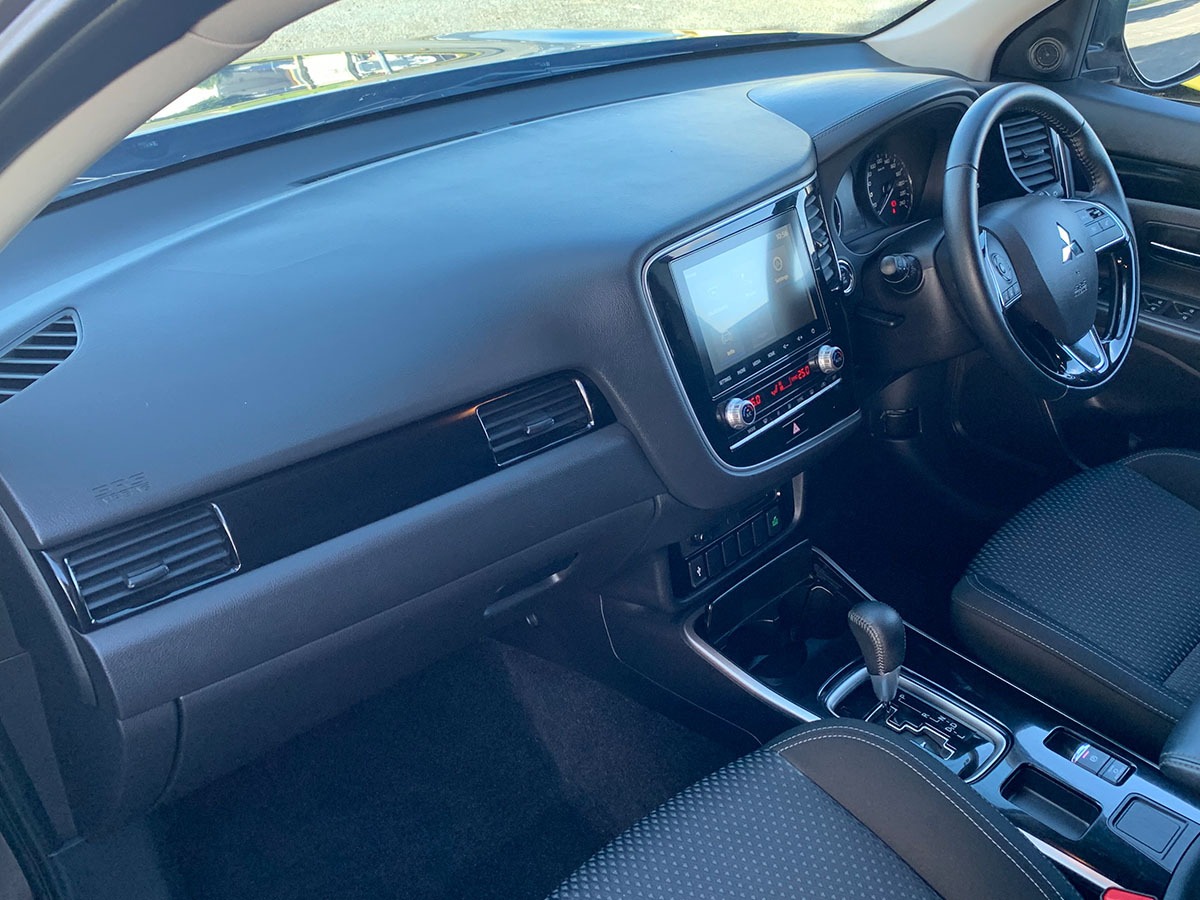 2021 Mitsubishi Outlander LS 2.4L Petrol 7 Seater Automatic