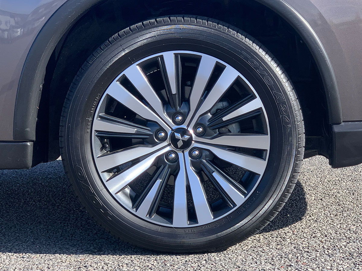 2021 Mitsubishi Outlander LS 2.4L Petrol 7 Seater Automatic