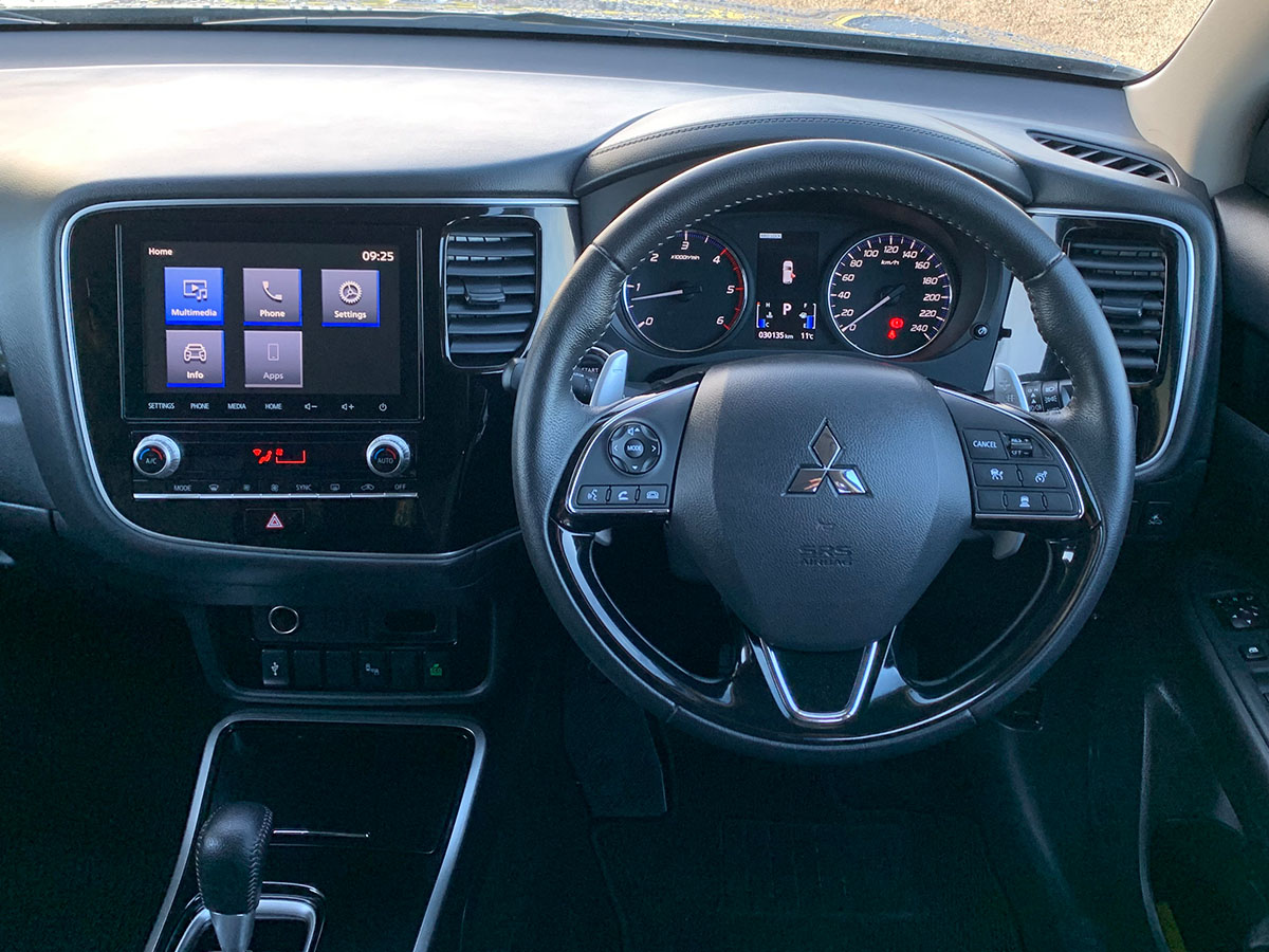 2021 Mitsubishi Outlander XLS 2.3L Diesel 4WD 7 Seater