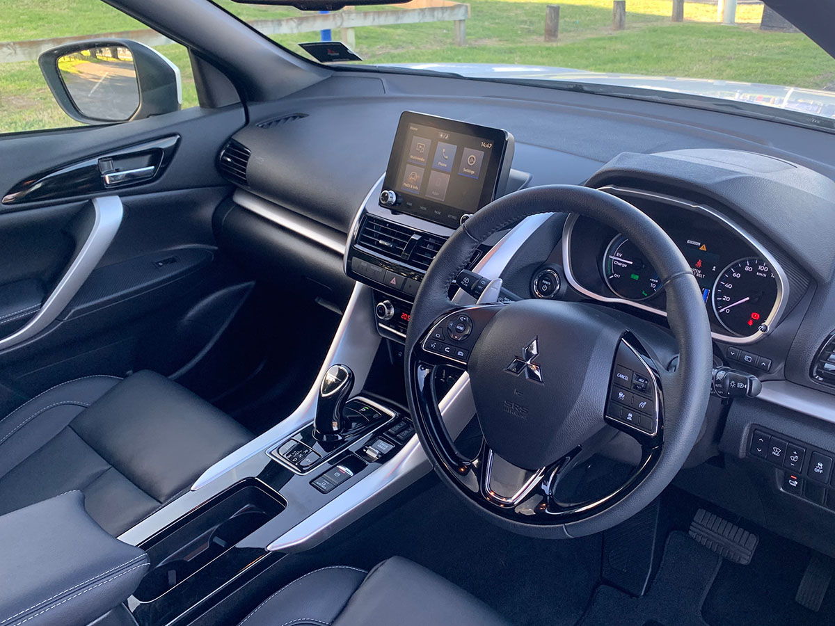 2022 Mitsubishi Eclipse Cross PHEV VRX Hybrid 4WD