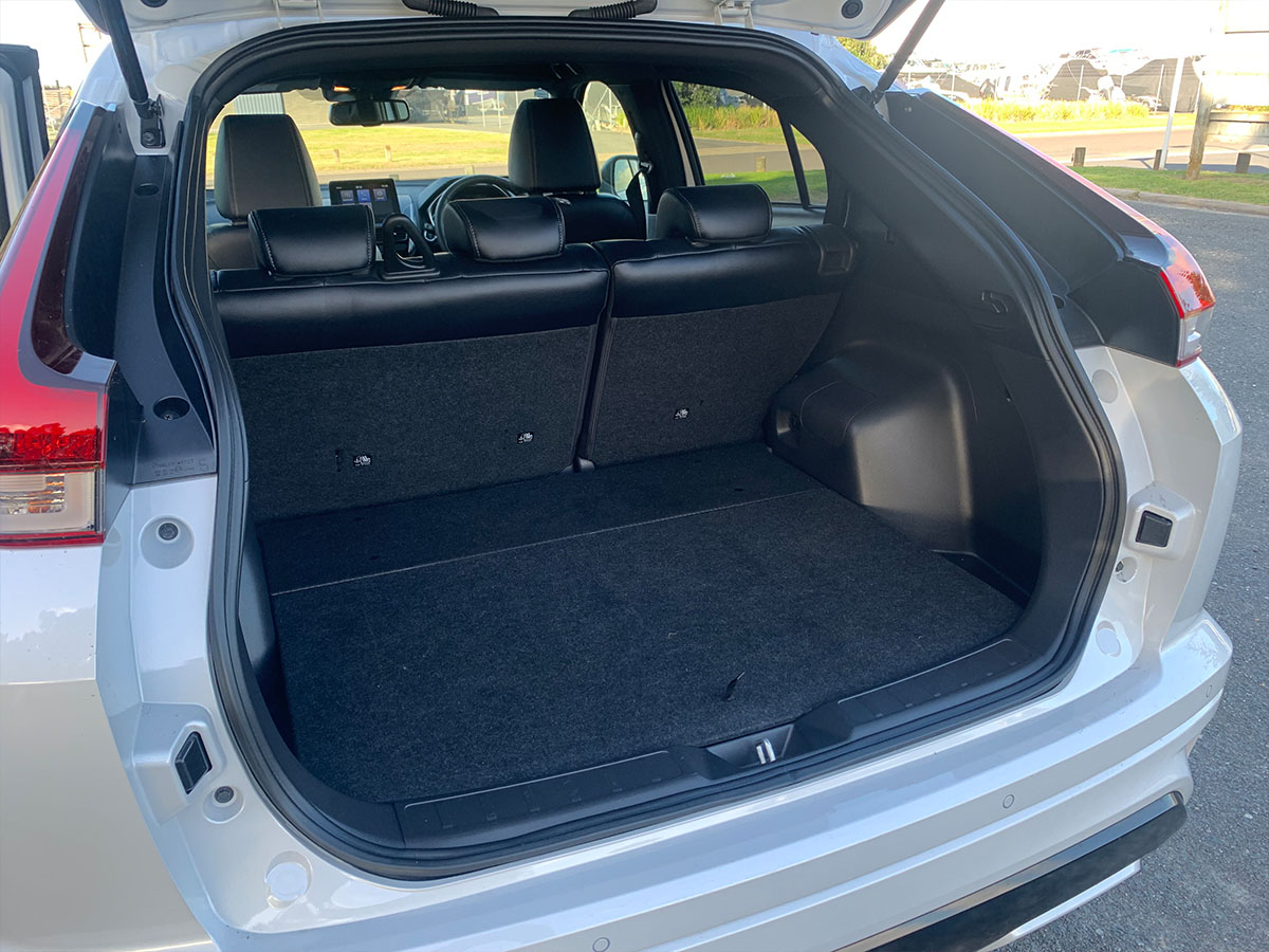 2022 Mitsubishi Eclipse Cross PHEV VRX Hybrid 4WD