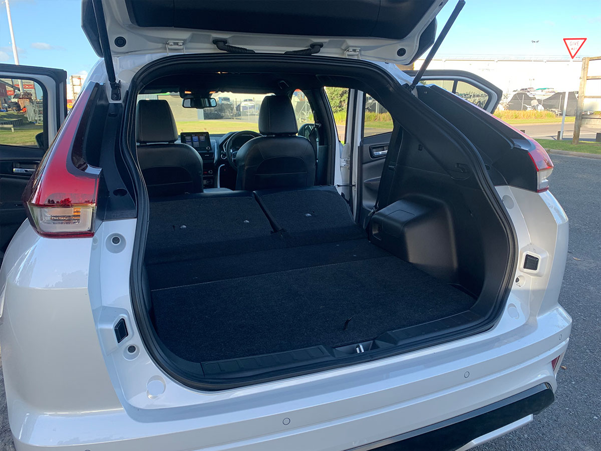 2022 Mitsubishi Eclipse Cross PHEV VRX Hybrid 4WD