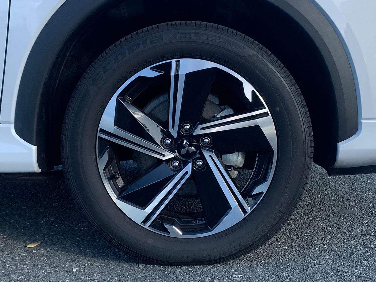 2022 Mitsubishi Eclipse Cross PHEV VRX Hybrid 4WD