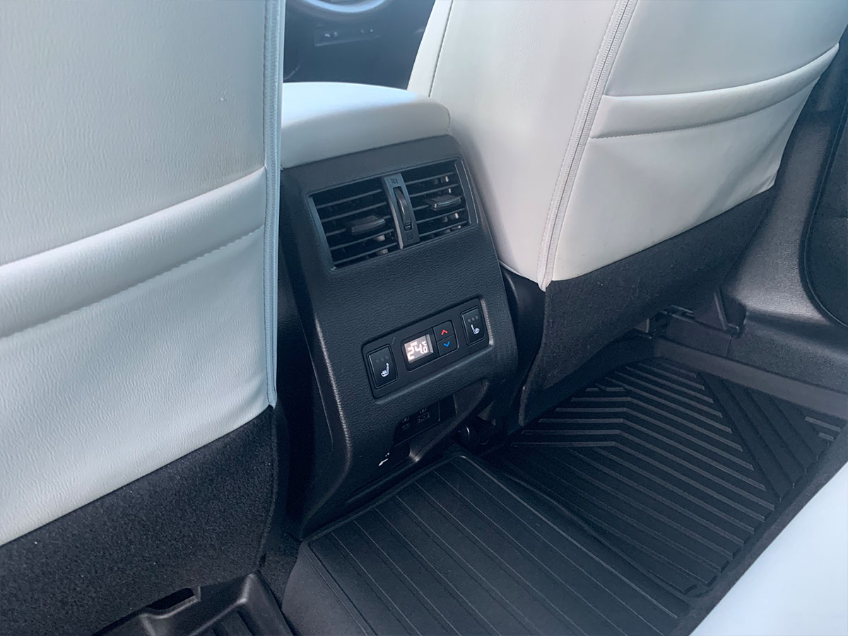 2022 Mitsubishi Outlander PHEV VRX