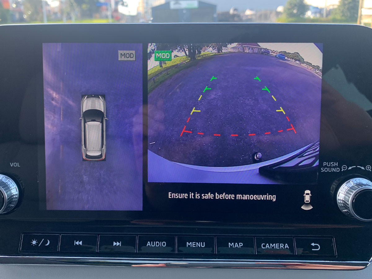 2022 Mitsubishi Outlander PHEV VRX