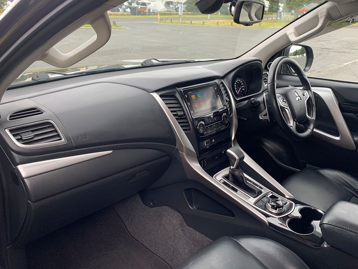 2016 Mitsubishi Pajero Sport VRX 2.4L Diesel 4WD 8 Speed Automatic