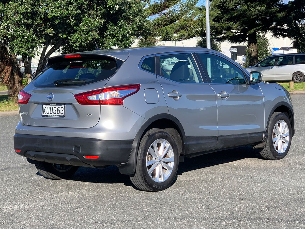2017 Nissan Qashqai ST 2.0L Petrol