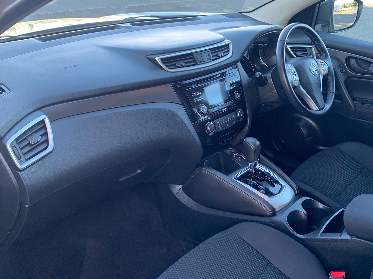 2017 Nissan Qashqai ST 2.0L Petrol