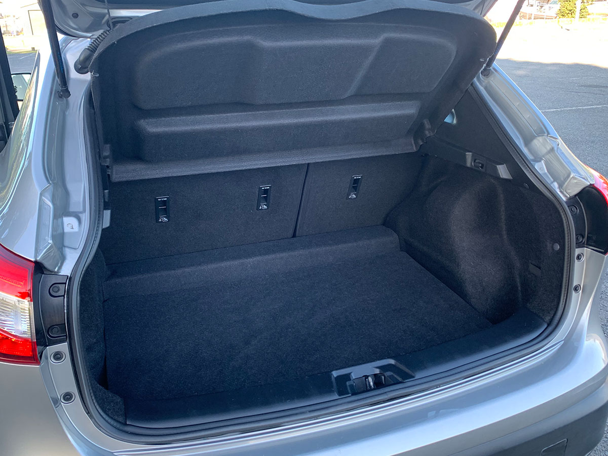 2017 Nissan Qashqai ST 2.0L Petrol