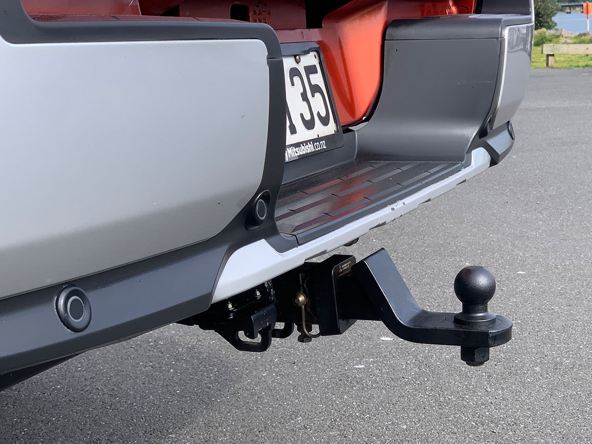 2019 Mitsubishi Triton VRX 4WD 2.4L Diesel Turbo 6 Speed Auto