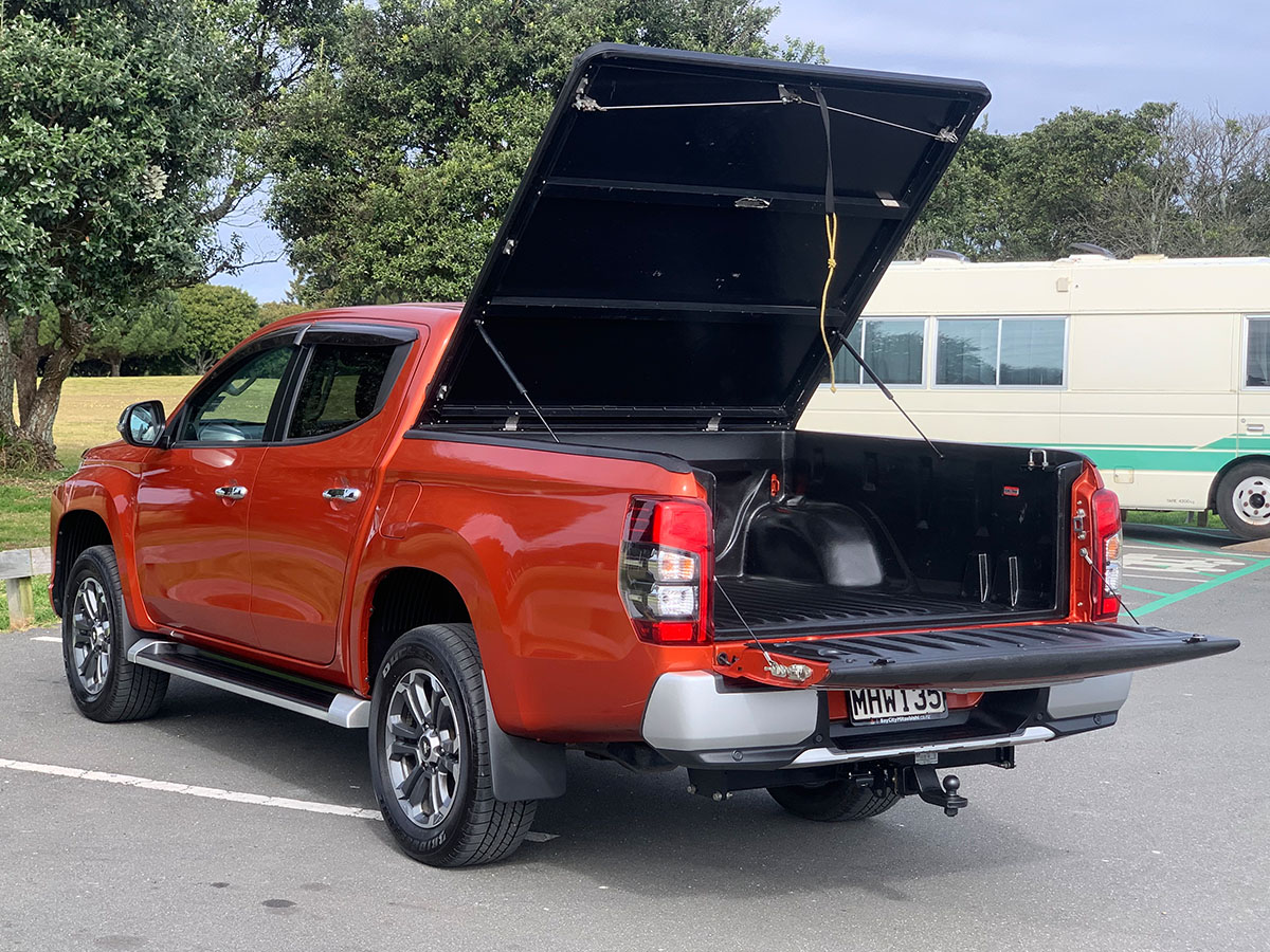 2019 Mitsubishi Triton VRX 4WD 2.4L Diesel Turbo 6 Speed Auto