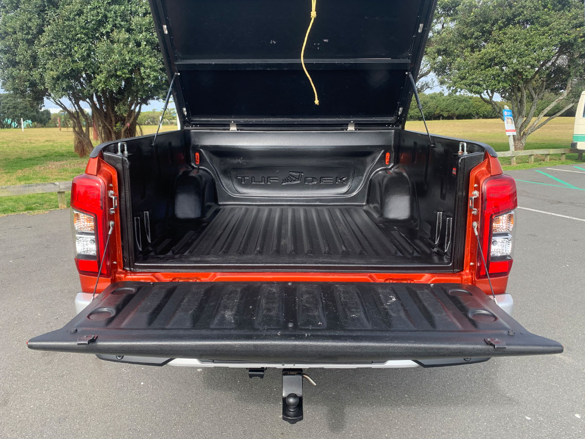 2019 Mitsubishi Triton VRX 4WD 2.4L Diesel Turbo 6 Speed Auto