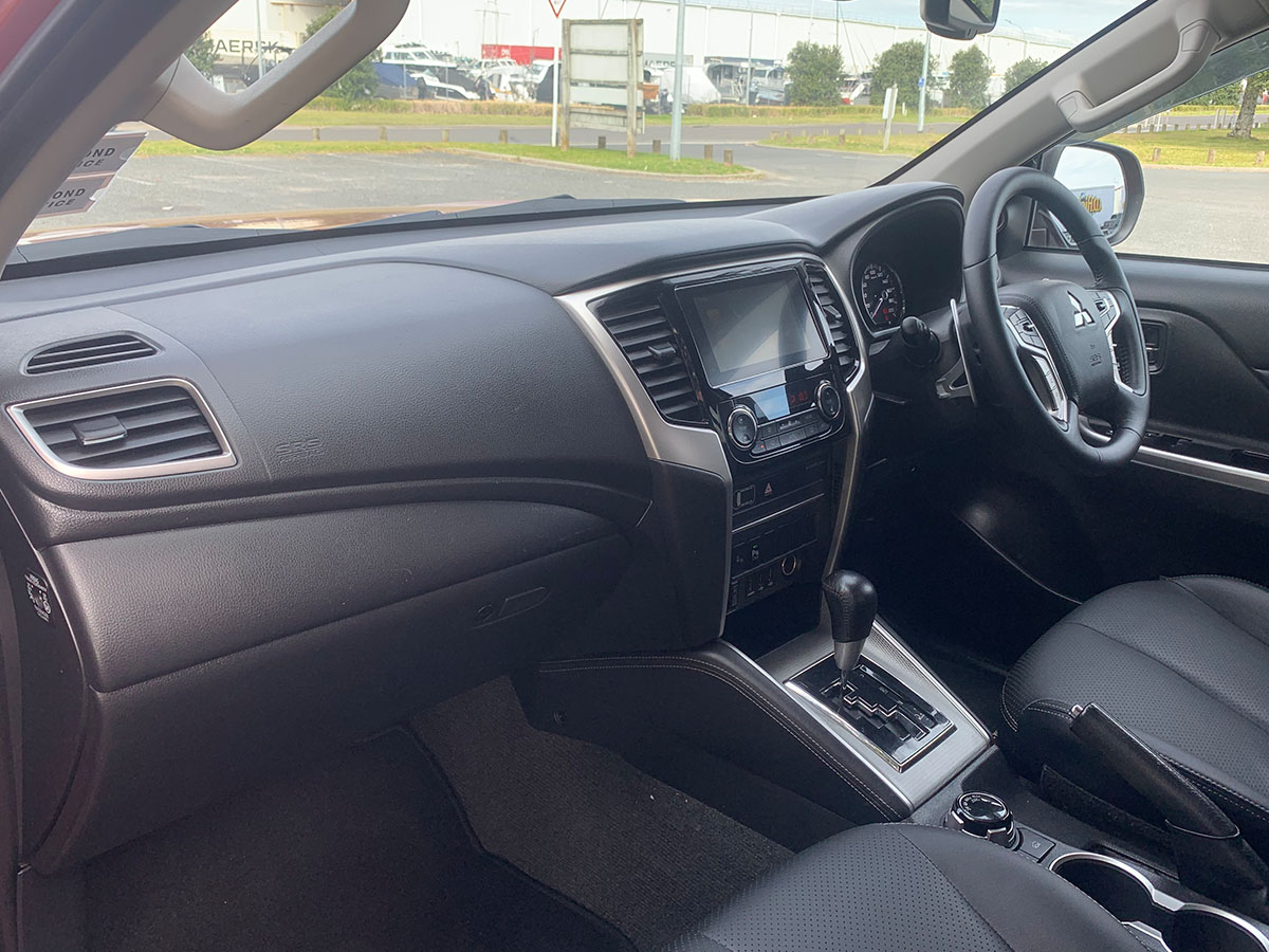 2019 Mitsubishi Triton VRX 4WD 2.4L Diesel Turbo 6 Speed Auto