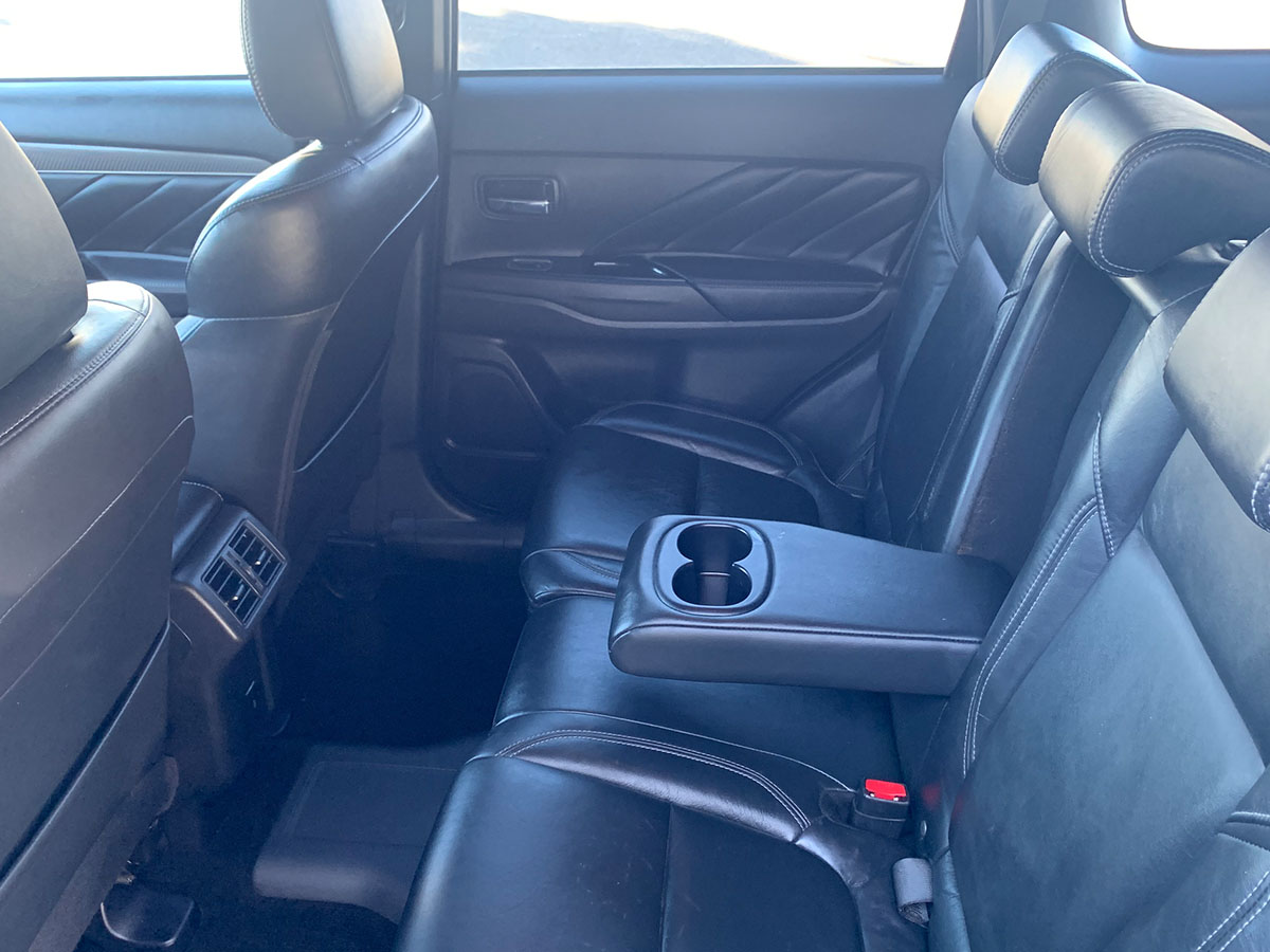 2020 Mitsubishi Outlander PHEV VRX 4WD