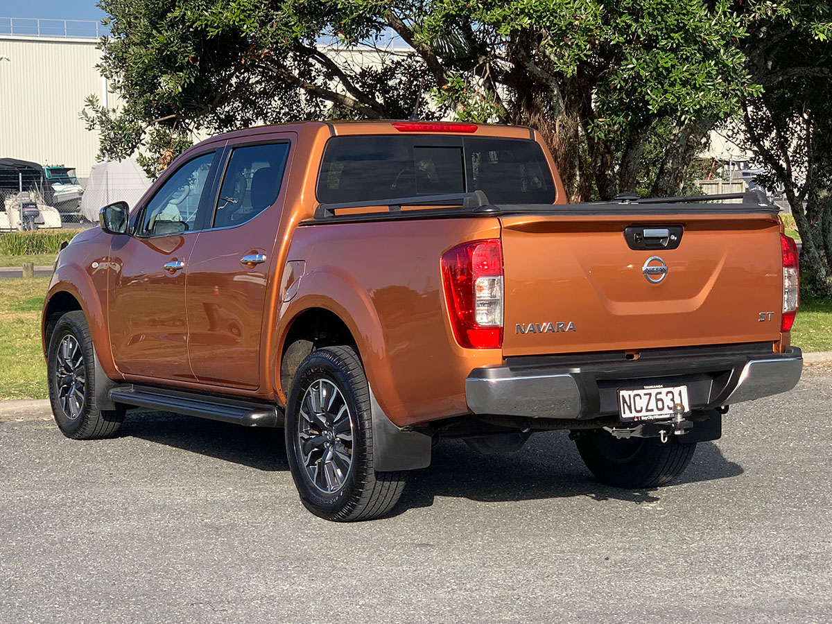 2020 Nissan Navara ST 2.3L Diesel 7 Gear Auto