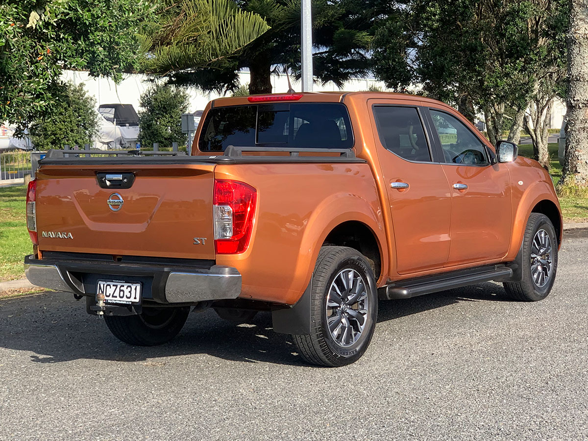 2020 Nissan Navara ST 2.3L Diesel 7 Gear Auto