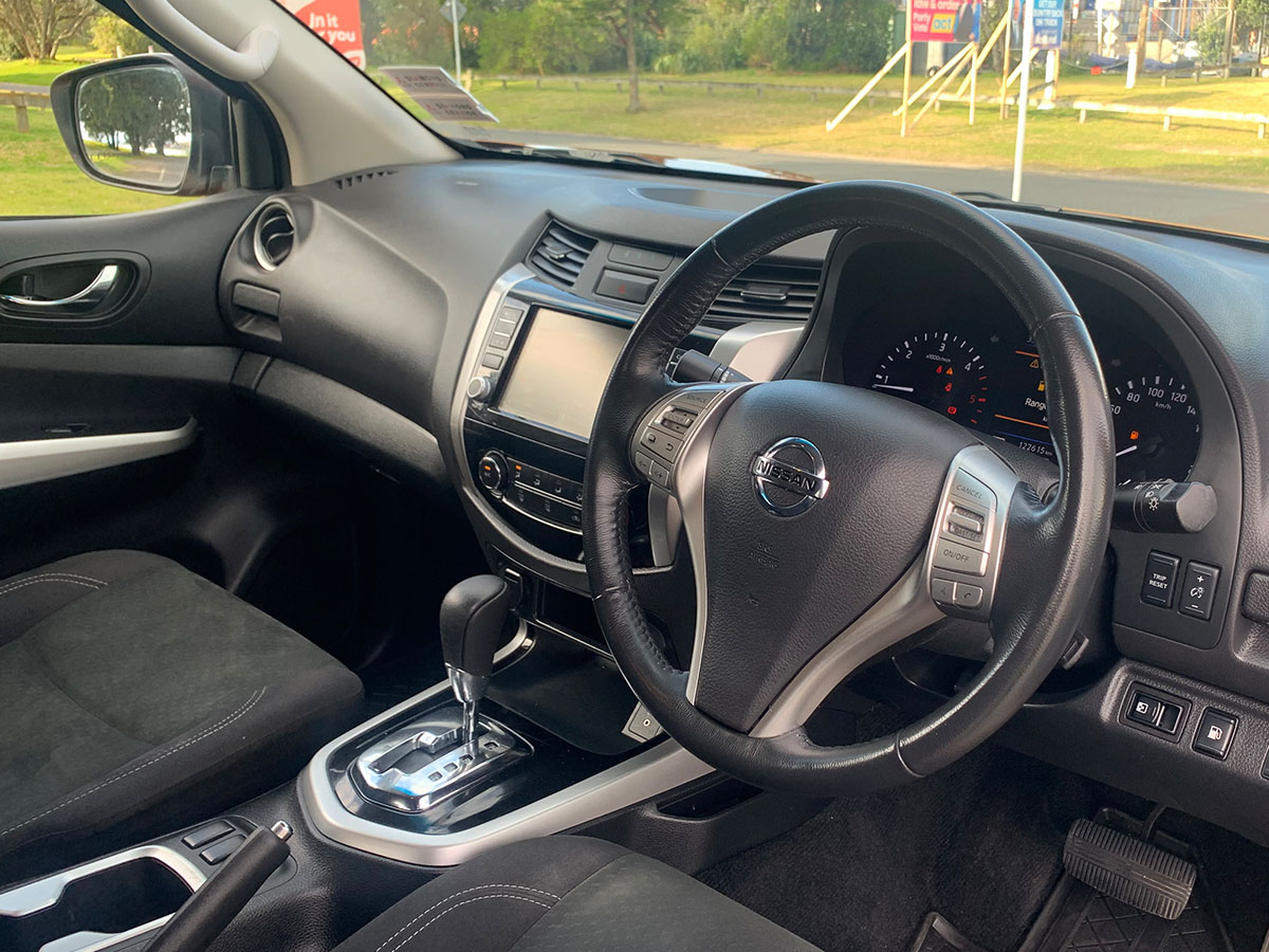 2020 Nissan Navara ST 2.3L Diesel 7 Gear Auto