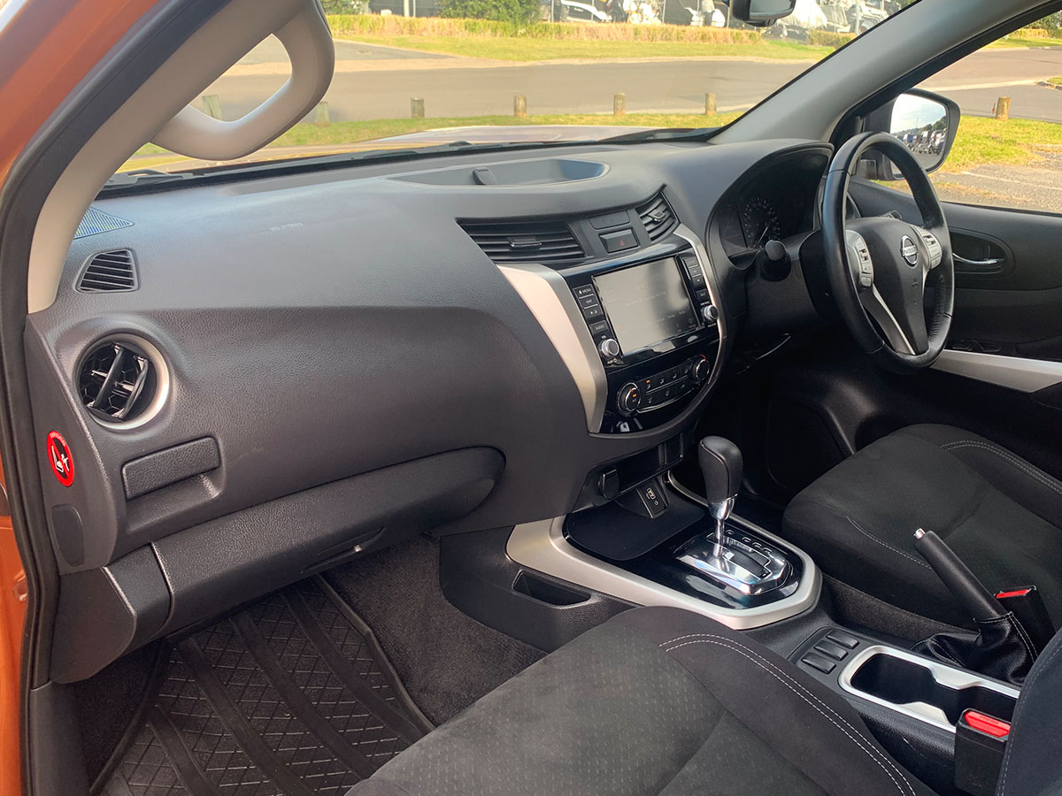 2020 Nissan Navara ST 2.3L Diesel 7 Gear Auto
