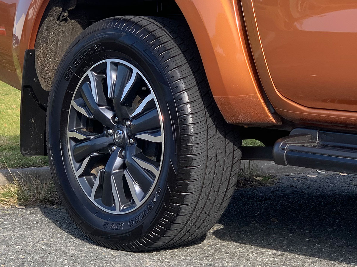 2020 Nissan Navara ST 2.3L Diesel 7 Gear Auto