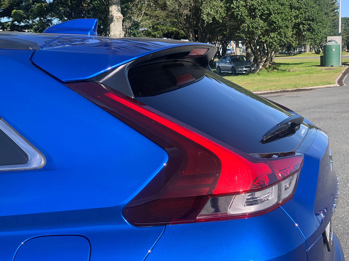 2021 Mitsubishi Eclipse Cross PHEV VRX Hybrid 4WD